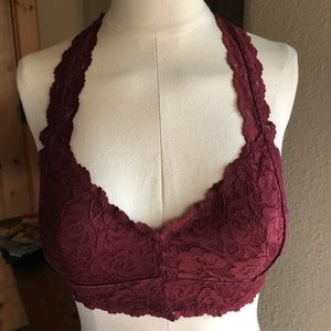 Lace Razorback Braletts